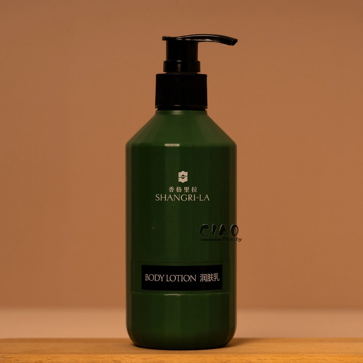 SHANGRI-LA Shampoo & Conditioner & Body Lotion & Shower Gel 300ML