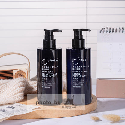 SACHAJUAN Shampoo &amp; Conditioner &amp; Shower Gel &amp; Body Lotion 300ML